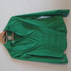 Long sleeve fitted button up shirt